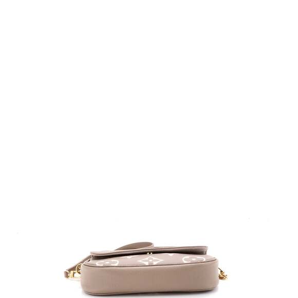 Louis Vuitton Ivy Wallet On Chain #227005L23B